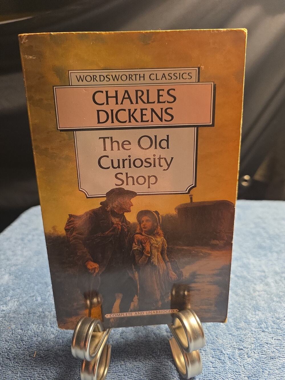 Old Curiosity Shop by Charkes Dickens (1995, Trade Paperback)